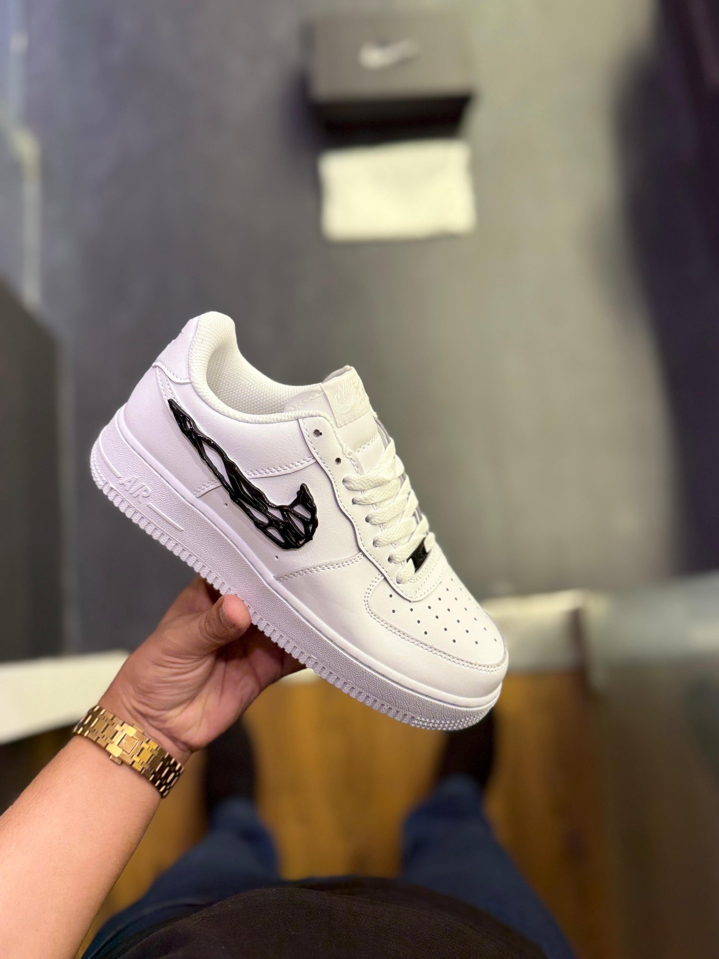 NIKE AIRFORCE ONE MOLTEN METAL VENOM