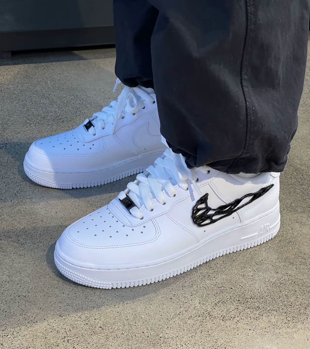 NIKE AIRFORCE ONE MOLTEN METAL VENOM